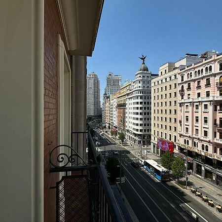 Gran Via 55 Apartment Madrid Exterior photo