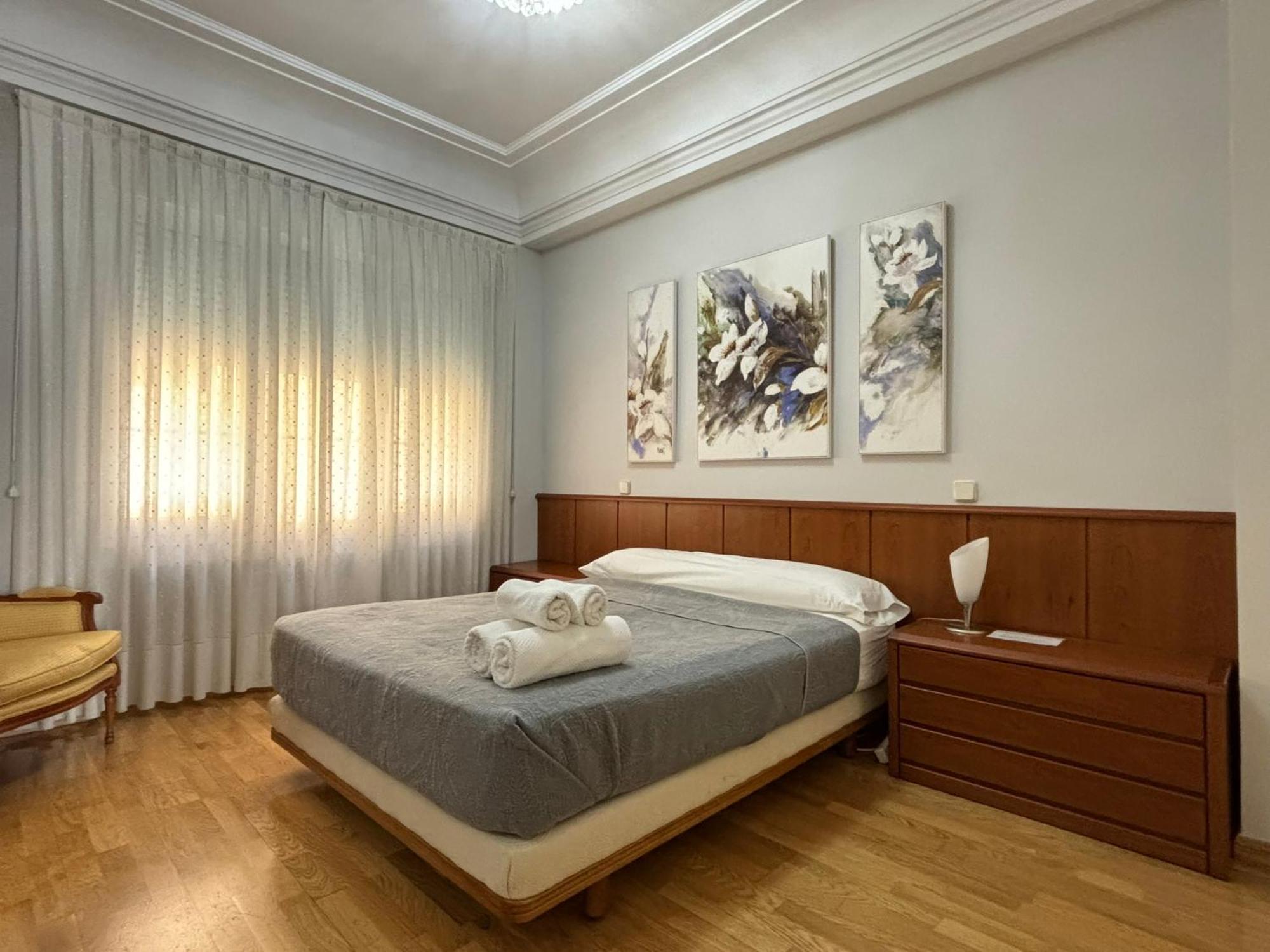 Gran Via 55 Apartment Madrid Exterior photo